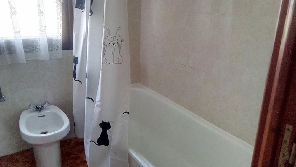 Apartamentos Rurales Ovio Llanes Ngoại thất bức ảnh